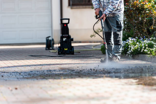 Why Choose Our Certified Pressure Washing Experts for Your Project Needs in Fullerton, CA?