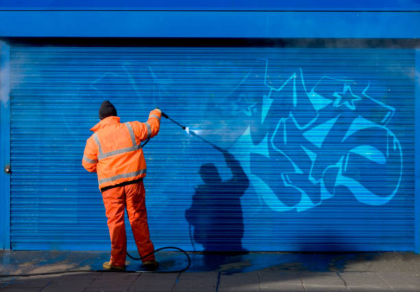 Best Pressure Washing Services for Businesses  in Fullerton, CA