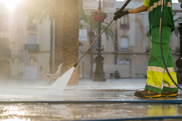 Best Garage Pressure Washing  in Fullerton, CA
